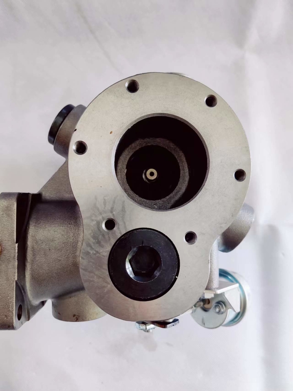 4RZG75.730000 JP60A Turbocompresseur pour moteur 4A3L-23 Taille standard et expédition TNT DHL EMS