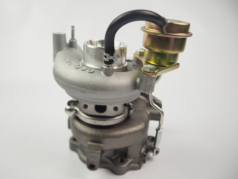 Moteur de TF035HM Mitsubishi Turbocharger 49135-03300 49135-03301 49135-03311 ME202879 ME190511 4M40