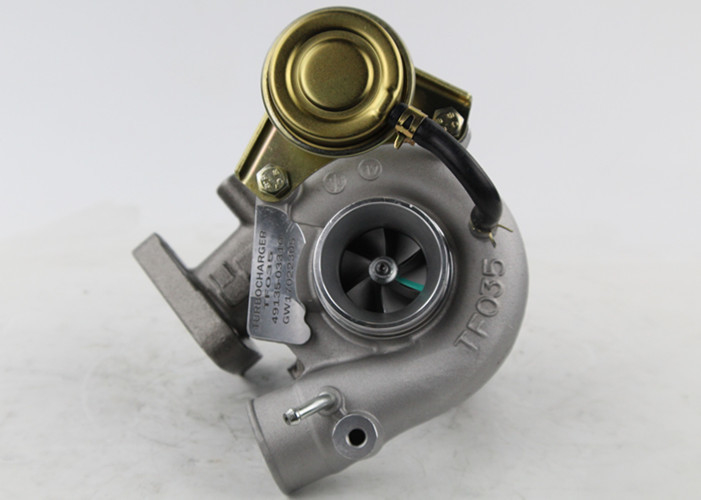 Turbocompresseur 49135-03310 de TF035HM-12T 4913503310 ME202966 pour Mitsubishi avec le moteur 4M40